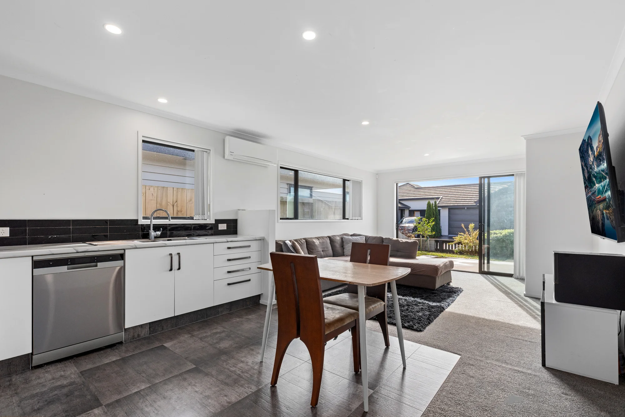 Papamoa 2chambre You just ran out of reasons to rent!