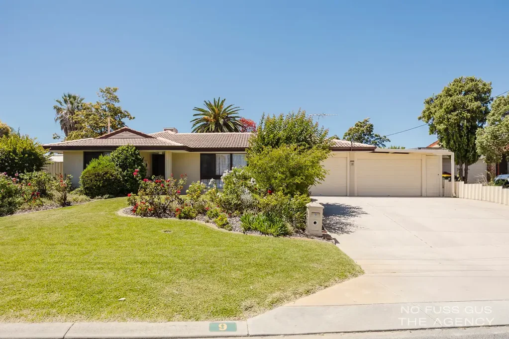 9 Burgland Drive, Girrawheen, WA 6064