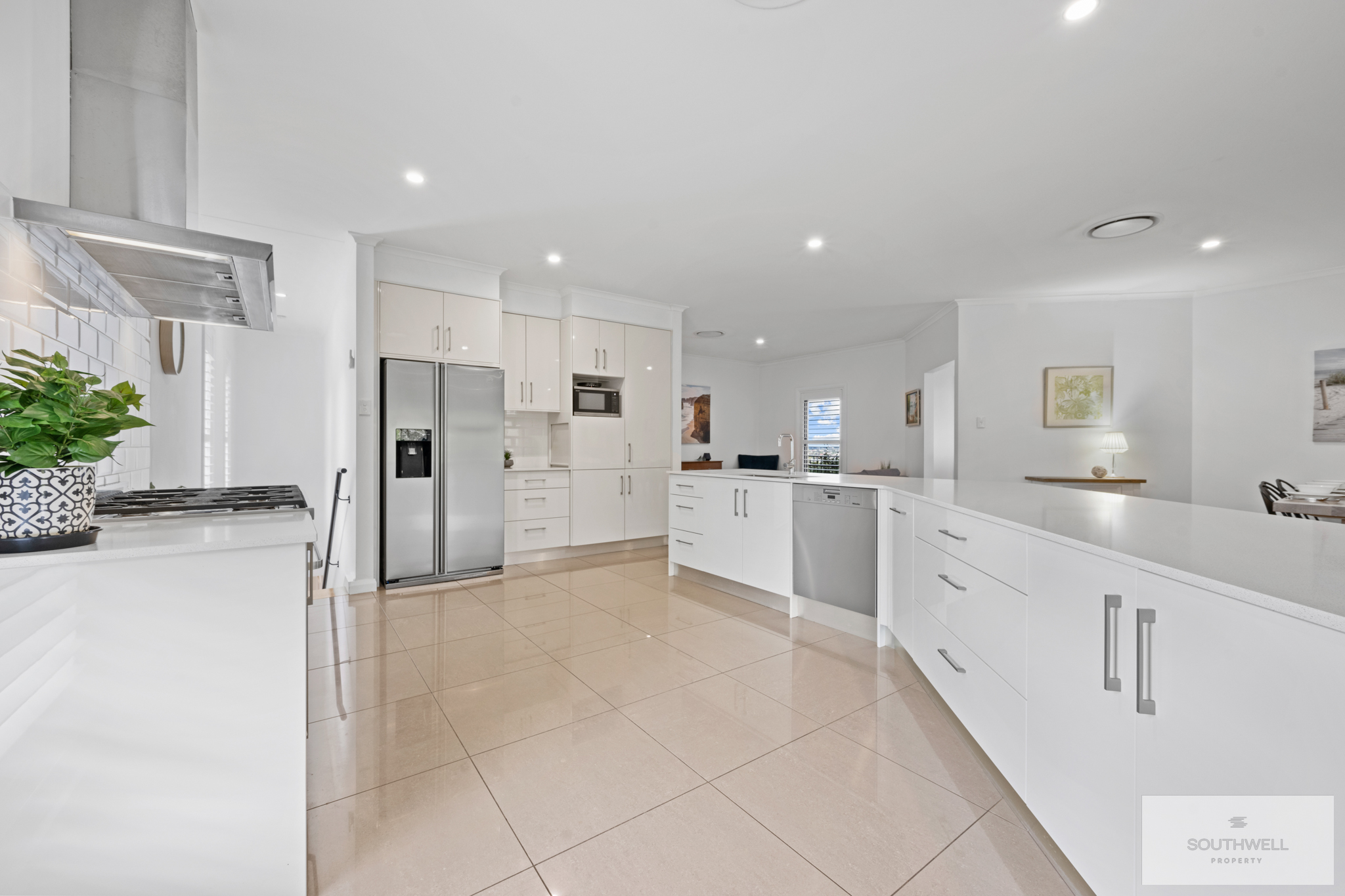 15 VENTNOR DR, NORTH TAMWORTH NSW 2340, 0 habitaciones, 0 baños, House