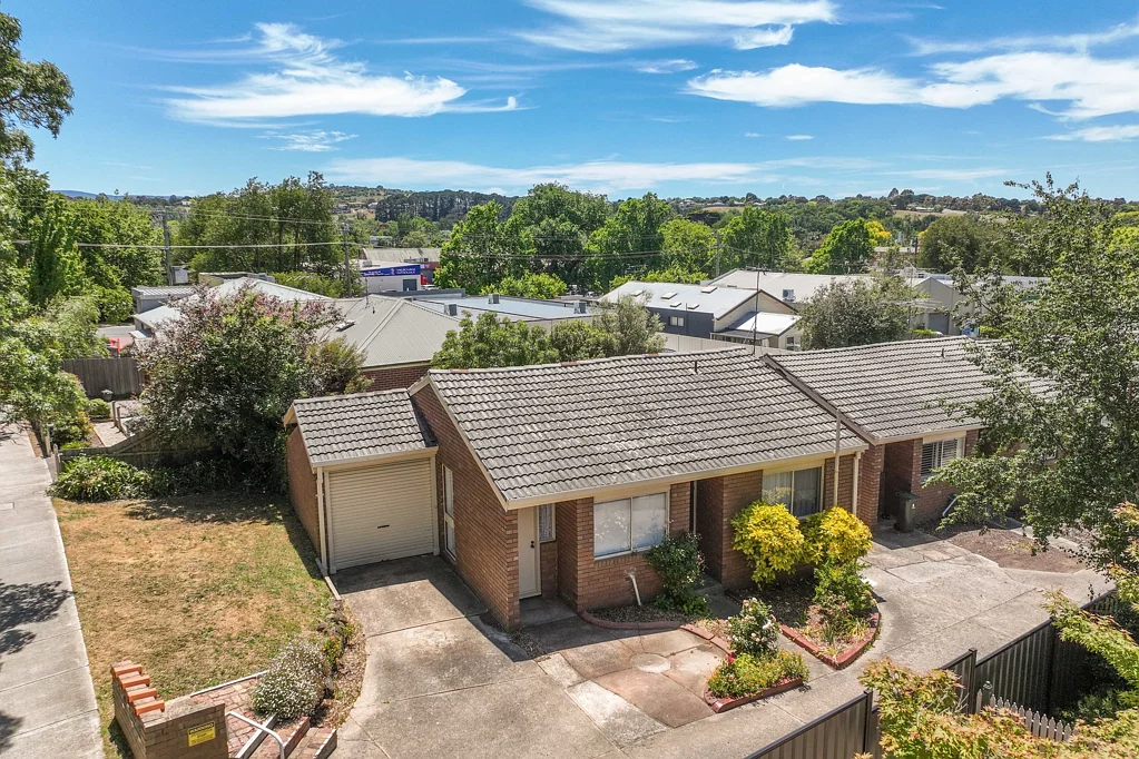 1/25 Prince Street, Gisborne, VIC 3437