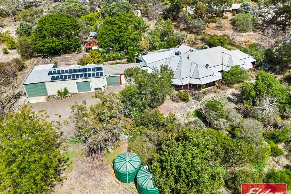 Cockatoo Valley 5Phòng ngủ UNDER CONTRACT BY CHRISTOPHER HURST