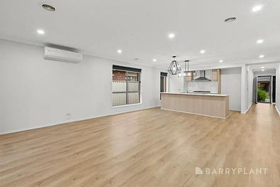 23 Warbler Street, Pakenham, VIC 3810, 4房, 2浴, House