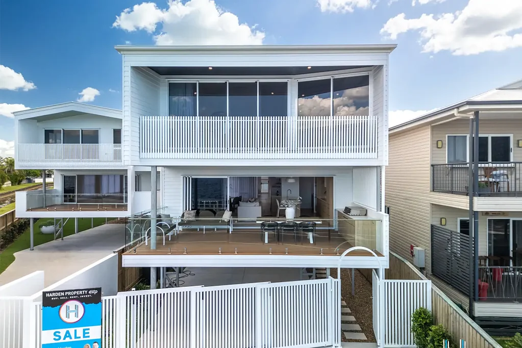 Brighton 5Kwarto Waterfront Luxury & Lifestyle