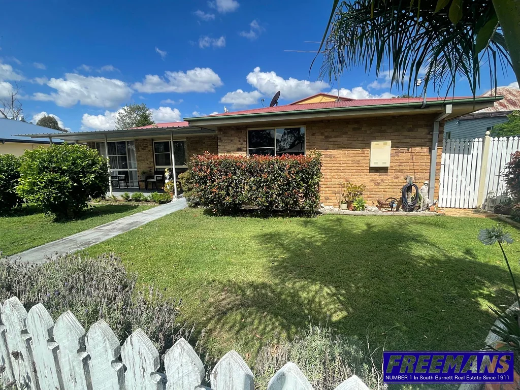 6 Wickham Street, Nanango, QLD 4615