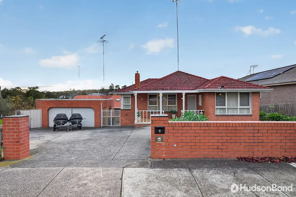 Bulleen 3Kwarto Dual Living Flexibility with Self Contained Studio