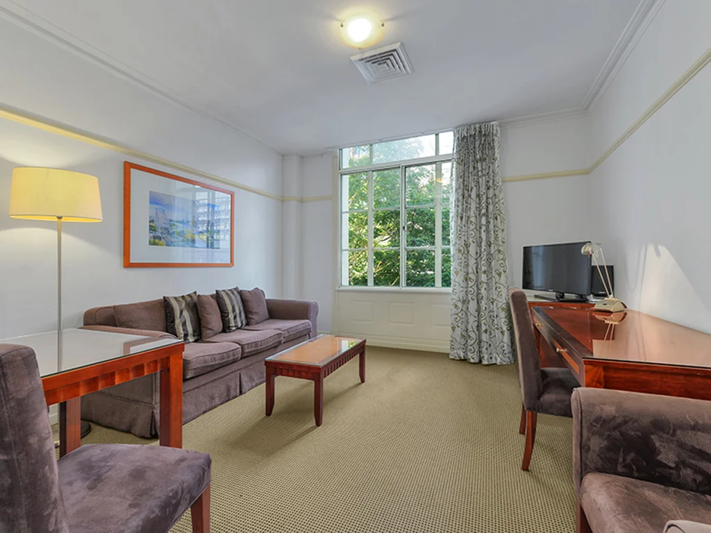 Fully Furnished Apartment @ Adina