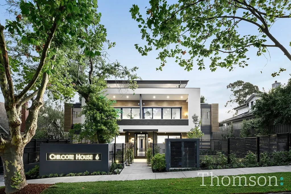 Malvern 3બેડરૂમ Peaceful Prestige — Sub-Penthouse in Boutique Cul-De-Sac Setting
