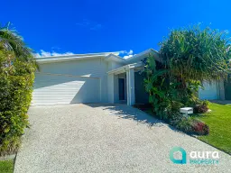 64 Bells Reach Drive, Caloundra West