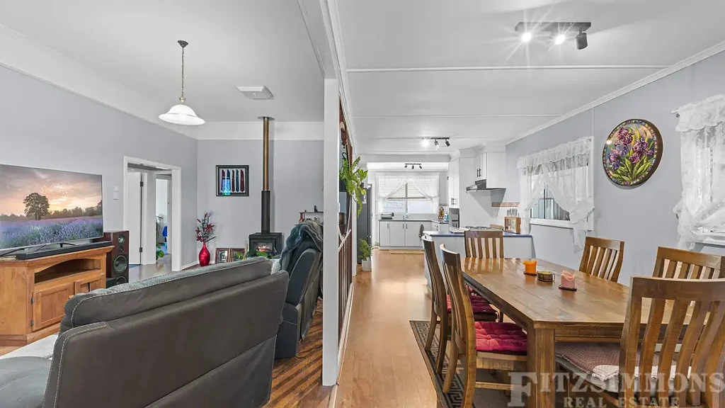 Dalby 4બેડરૂમ METICULOUSLY MAINTAINED HOME, RUMPUS ROOM + 2ND TOILET - FRESHLY PAINTED & MOVE IN READY!