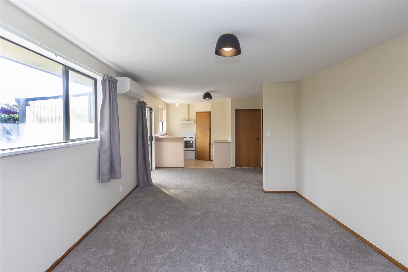 2/361 Main South Road, Hornby, Christchurch, 2 chambres, 1 salles de bain, Unit