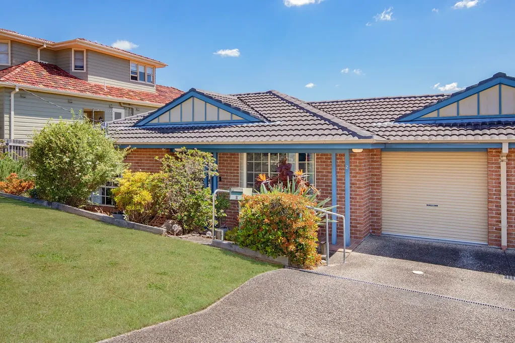 2/112 Date Street, Adamstown, NSW 2289