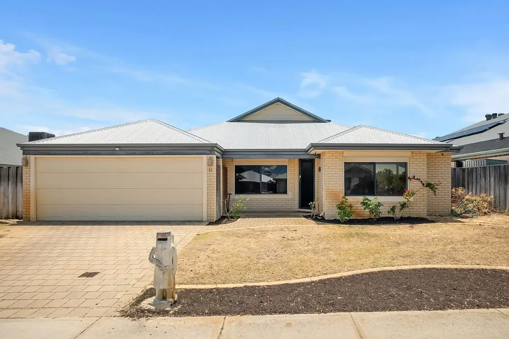 11 Rainsby Crescent, Ellenbrook, WA 6069