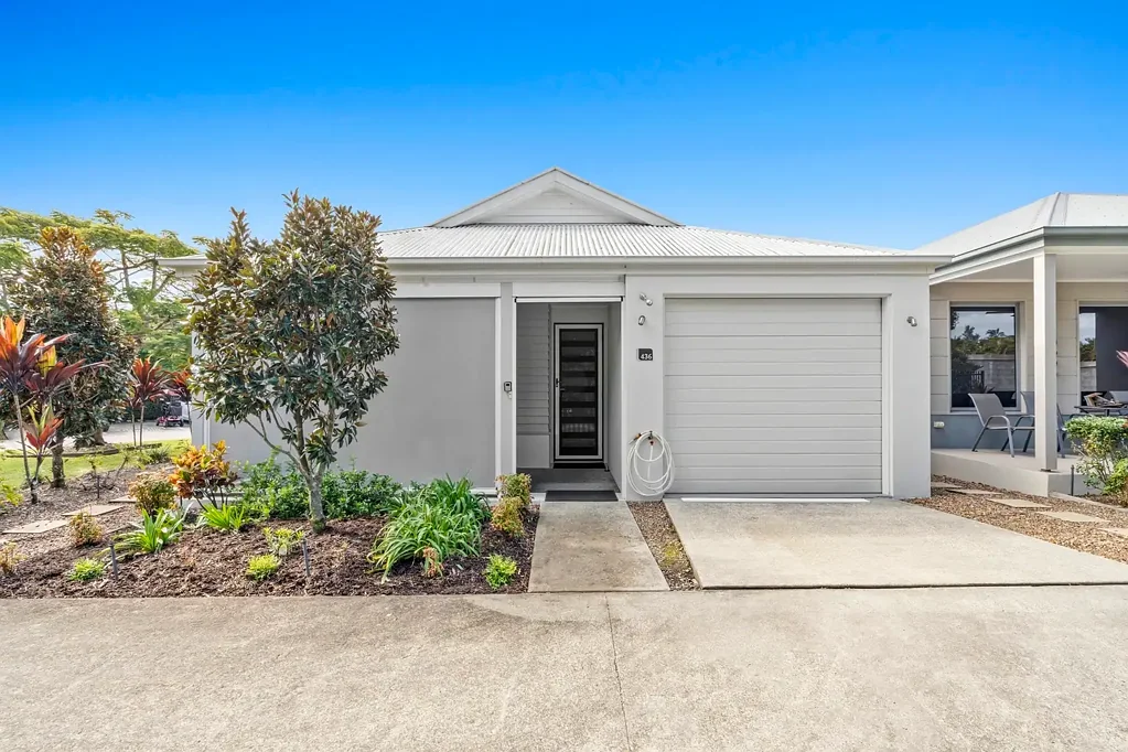 Arundel 2房  Stylish, Peaceful Living – Modern Inclusions