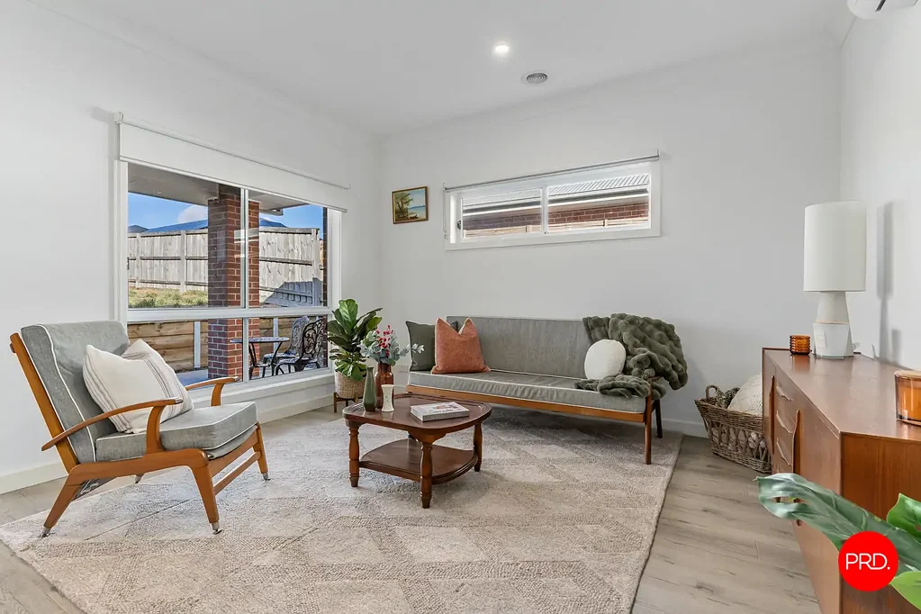 Kyneton 4 Bedroom Stylish Family Living in Quiet Kyneton Pocket