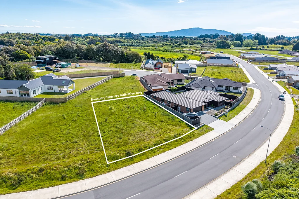 Waikanae Your Slice of Serenity Awaits in Manu Park