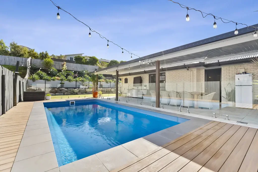 Rosslyn 4房  Spacious Family Haven on a Generous 1,000m²