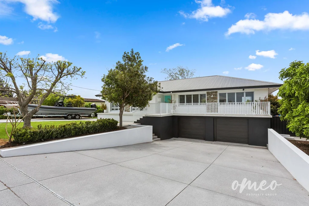 524 Rockingham Road, Lake Coogee, WA 6166