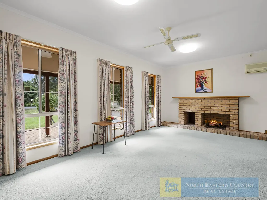 Violet Town 3 Bedroom Charming Brick Family Home - Expansive 2,037m² Allotment - Great Shedding - Opposite Lovely Reserve