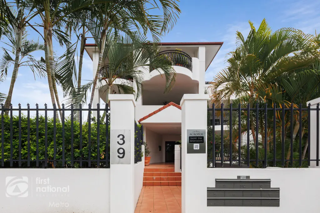 Short term only Available immediately! Fully Furnished Apartment