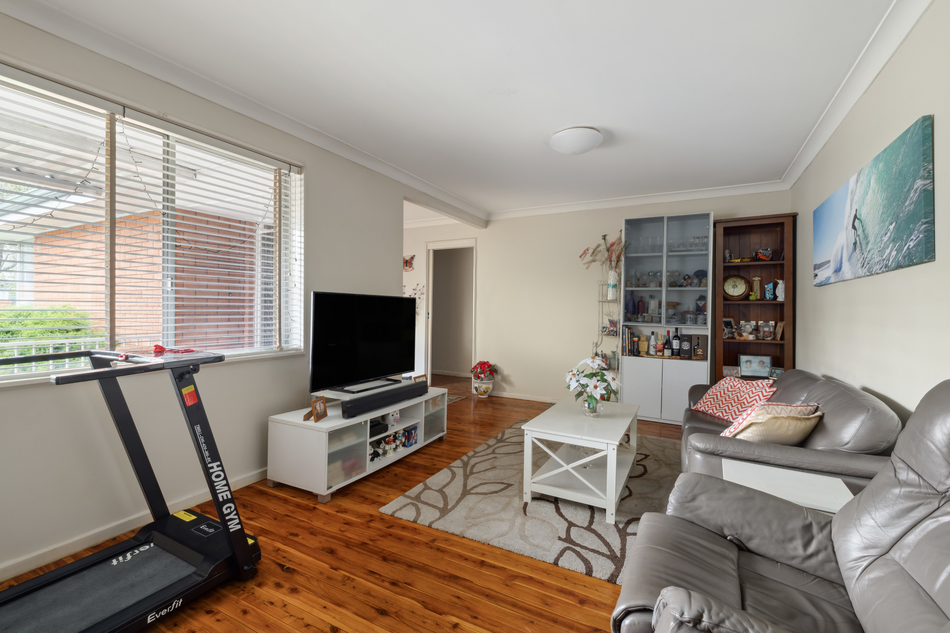 14 KURRAJONG AV, GEORGES HALL NSW 2198, 0 chambres, 0 salles de bain, House