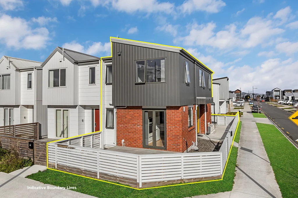 Papakura 3Kwarto Stylish Brick & Weatherboard Home in Papakura