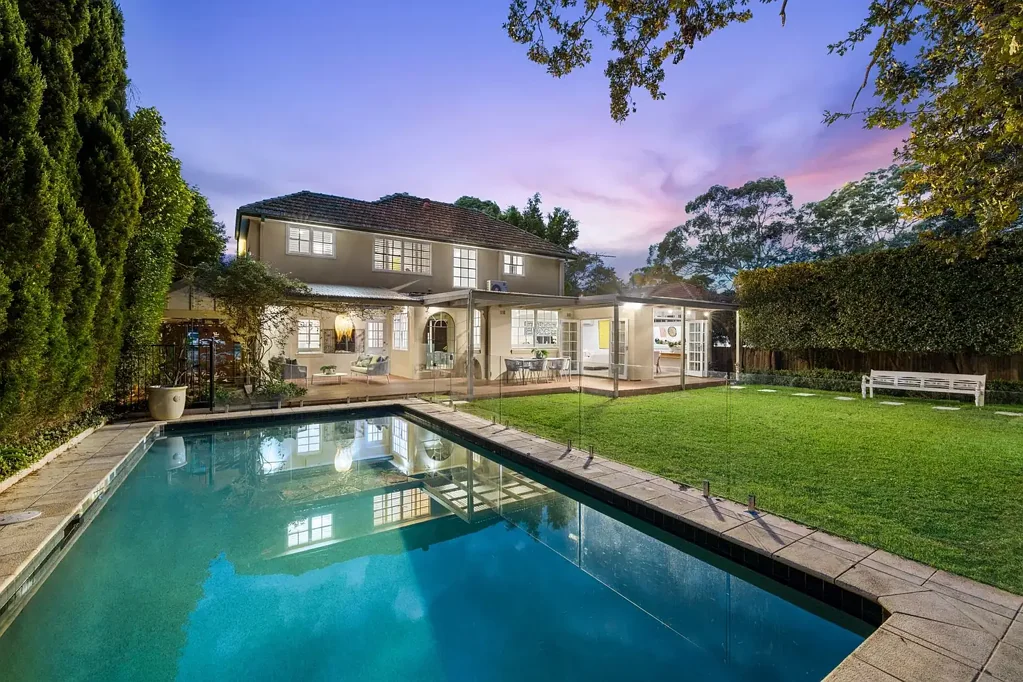 Turramurra 5Moenga East-side family perfection