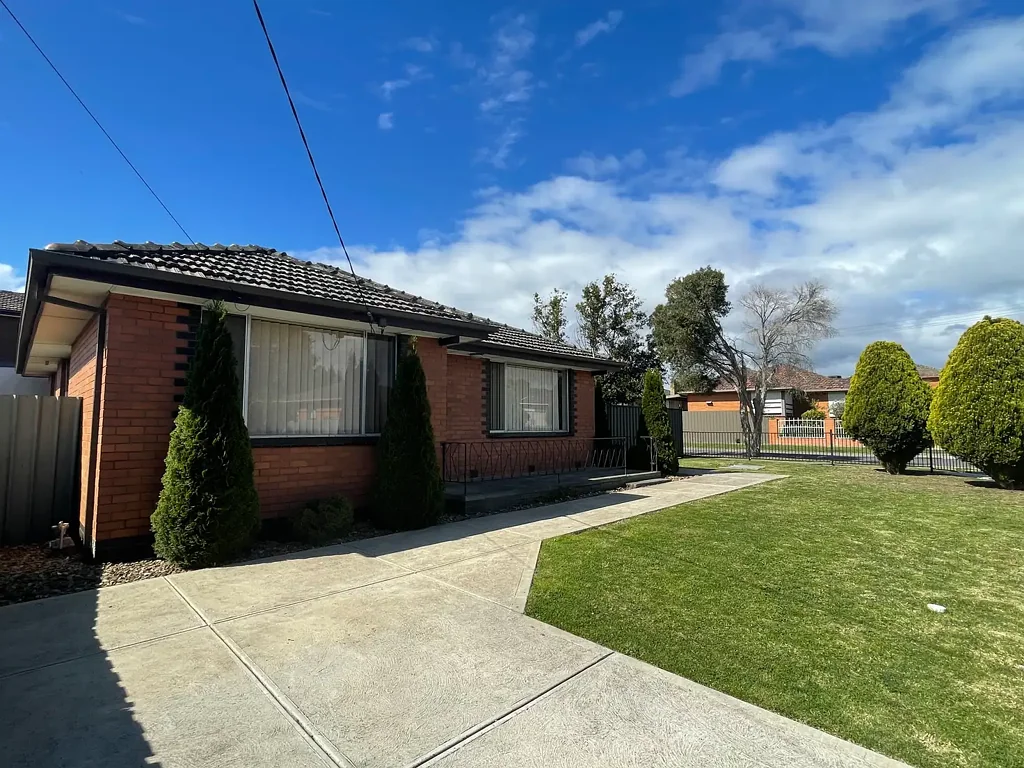 Comfortable Family Living in a Prime Lalor Location