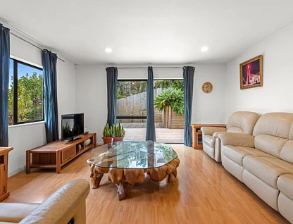 60 Fernhill Way, Albany, North Shore City, 5 Bedrooms, 3 Bathrooms, House
