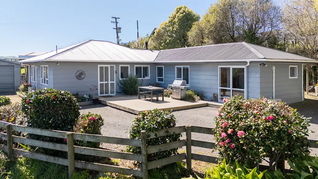 Cambridge Space, Sheds and Country Views