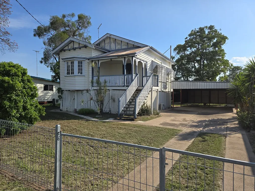 29 Nott Street, Moura, QLD 4718