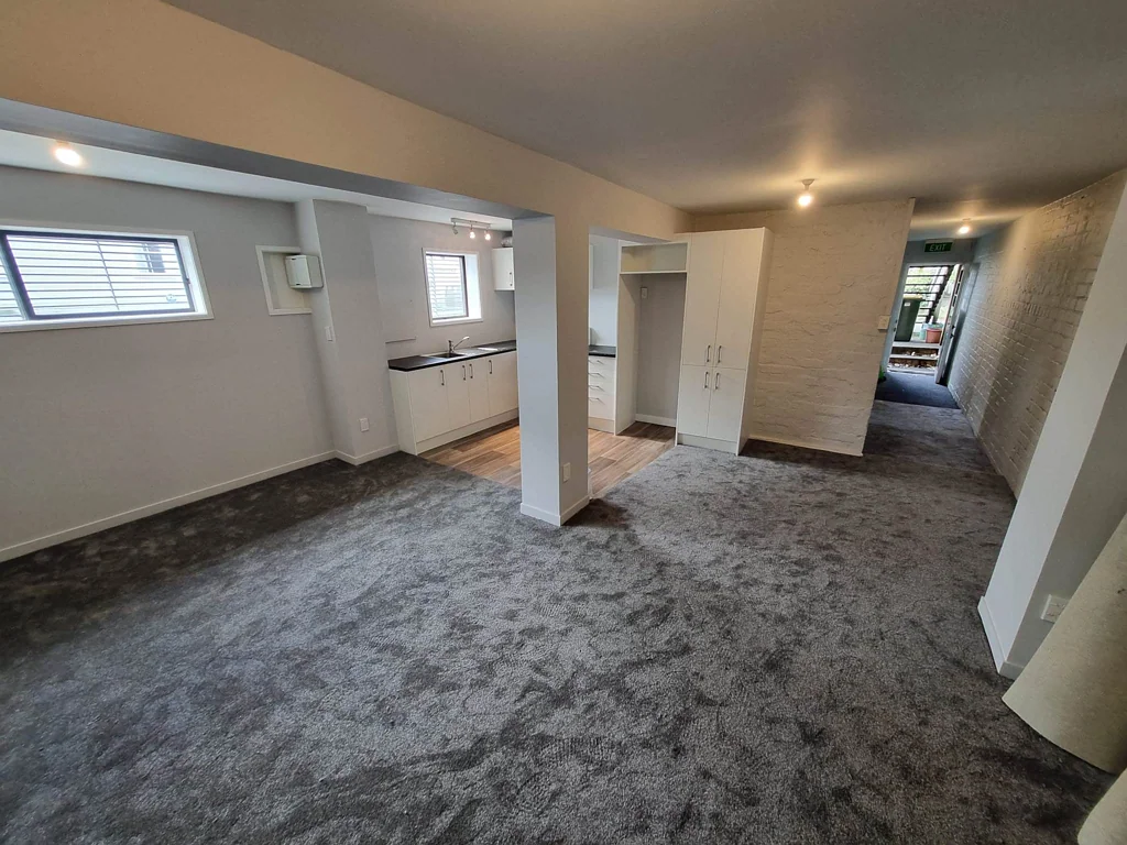 Epsom LIVE / WORK - $450 + GST PER WEEK