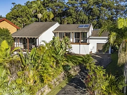 8 Peterson Road, Coffs Harbour