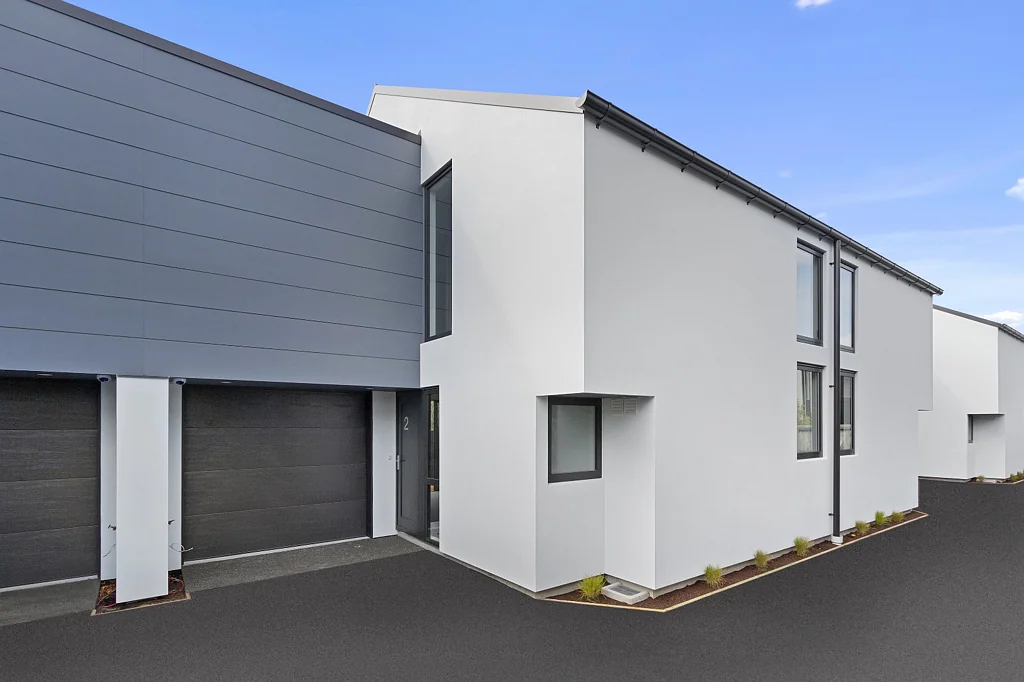 Architectural Bishop Street Townhouse