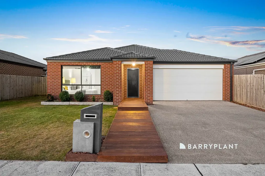 43 Langley Boulevard, Lang Lang, VIC 3984