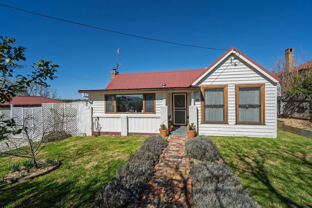 Armidale 3房  A Timeless Character Filled Cottage In Armidale's Highly Sought After Central South