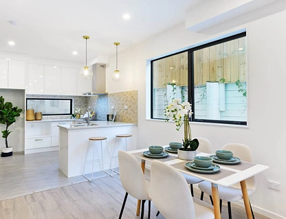 15C/15F/17B Tabitha Crescent, Henderson, Waitakere City, 2 chambres, 1 salles de bain, Townhouse