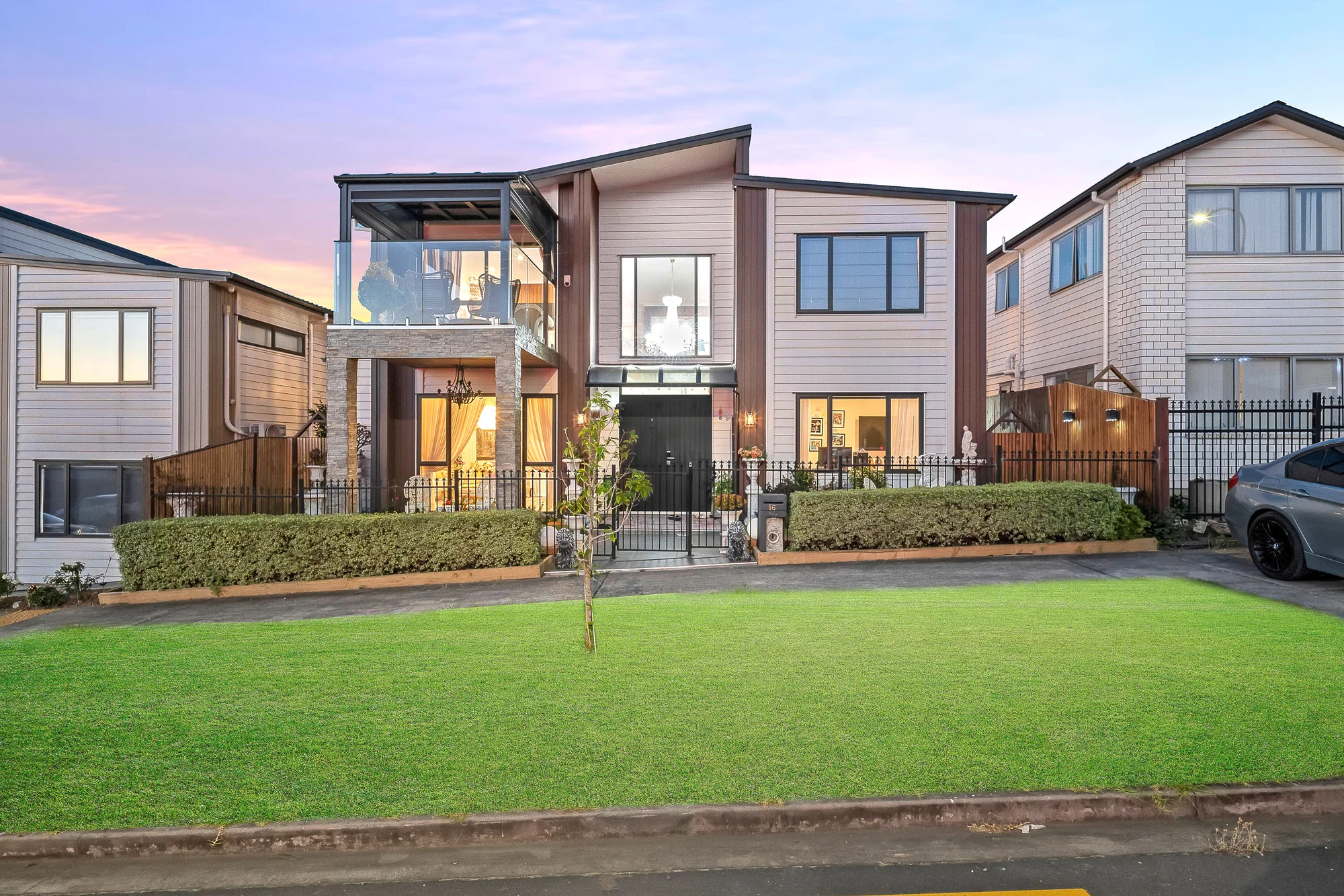 Flat Bush 6房  HOME DESIGNED TO IMPRESS EVERYONE !