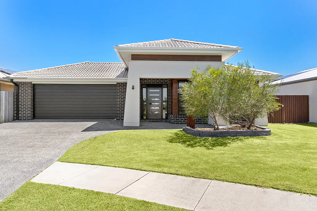 20 Locke Crescent, Baringa, QLD 4551