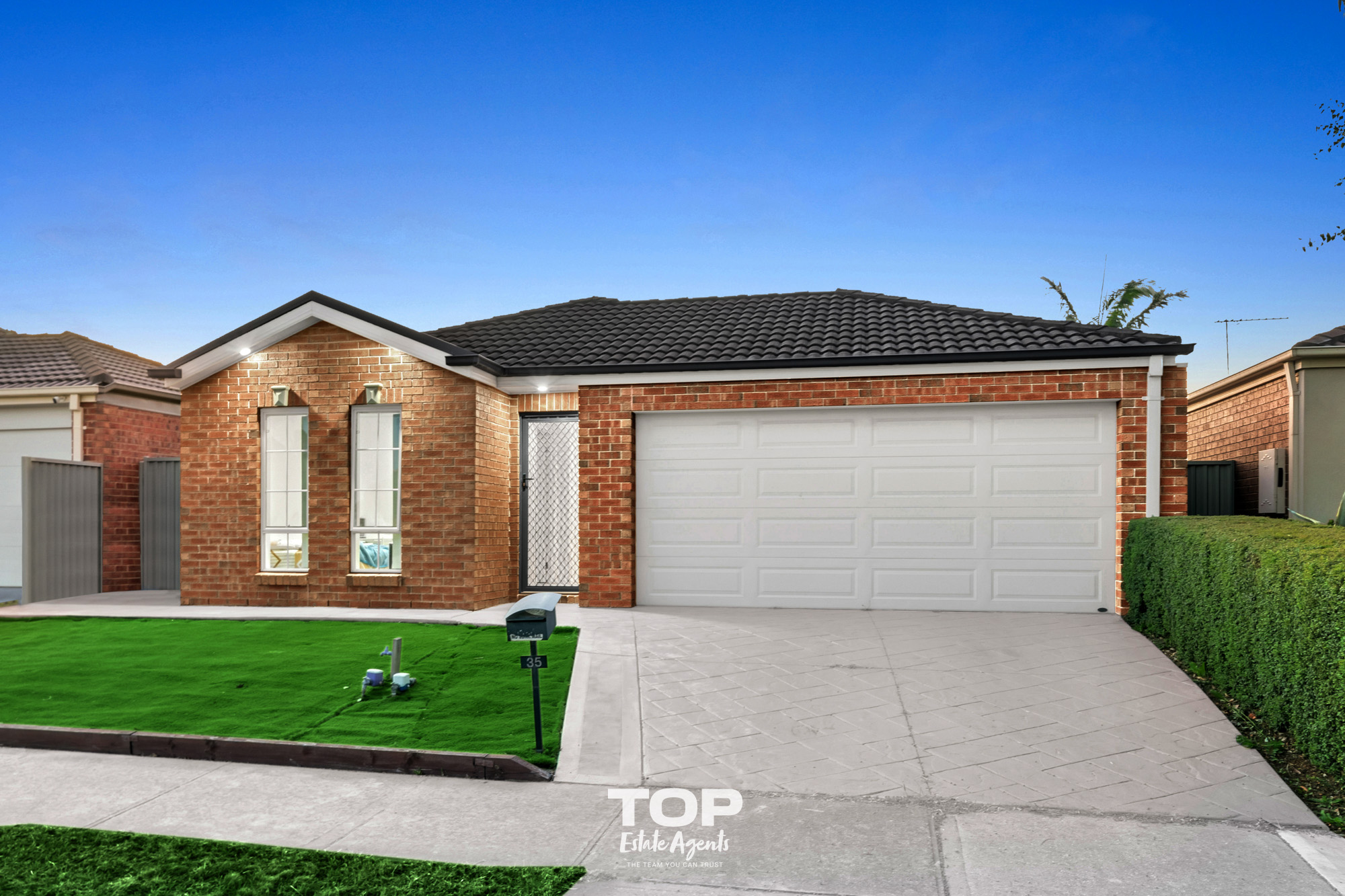 35 ARCHERS FIELD DR, CRANBOURNE EAST VIC 3977, 0 chambres, 0 salles de bain, House