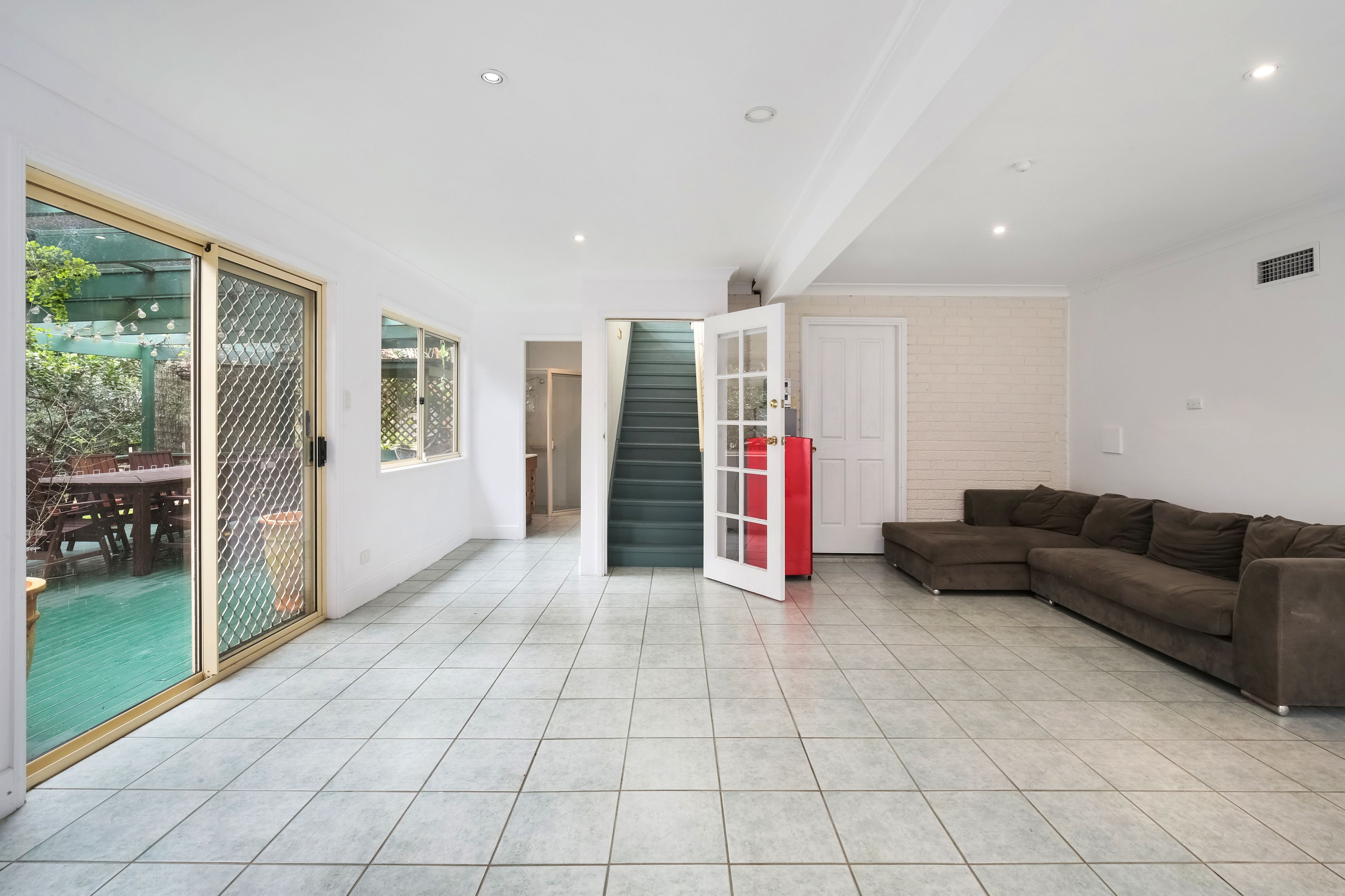 14 FIONA ST, POINT CLARE NSW 2250, 0 ห้องนอน, 0 ห้องน้ำ, House