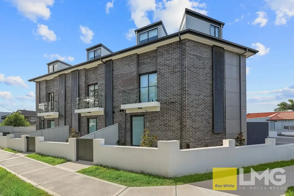Lidcombe 4ਬੈੱਡਰੂਮ BRAND NEW TOWNHOUSE - DISABILITY ACCESS