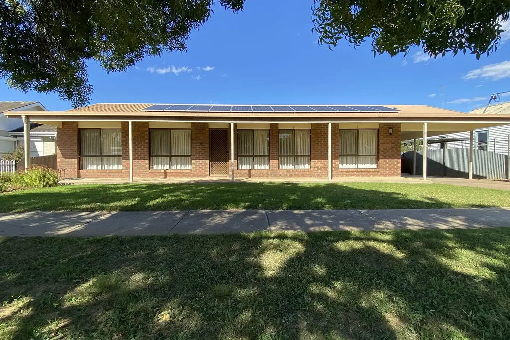 HOUSE FOR LEASE - 3 HALLIDAY STREET, CHARLTON