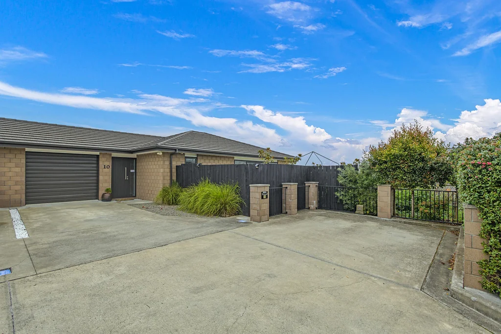 Feilding 3 Bedroom Private, Peaceful & Priced to Impress