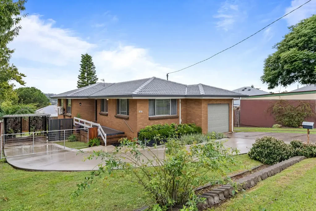 Beautifully Renovated Family Home