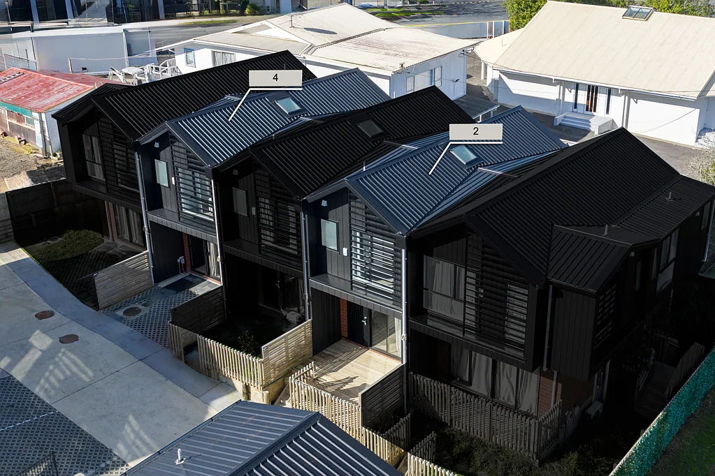 2/233 Great North Road, Henderson, Waitakere City, Auckland