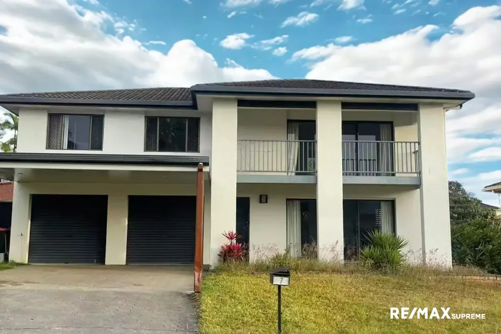 Robertson 4બેડરૂમ Spacious 836m² Family Home in Prime School Catchment – Walk to Parks, Minutes to Everything!