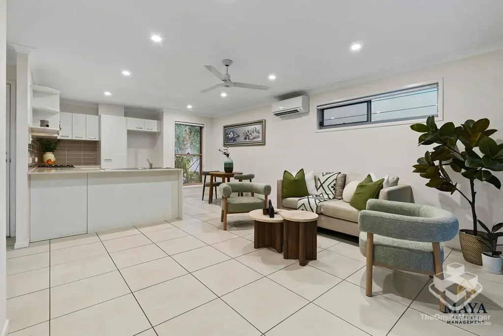 Kallangur 3બેડરૂમ Space, Privacy and Easy Living in Magnolia Premium Townhomes