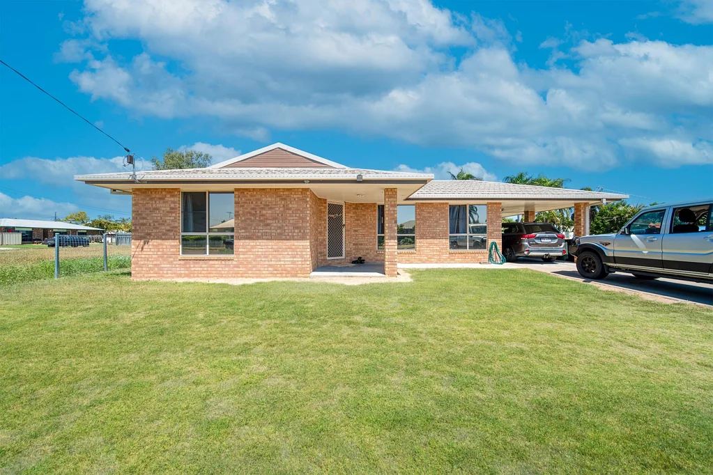 2 Smith Place, Emerald, QLD 4720