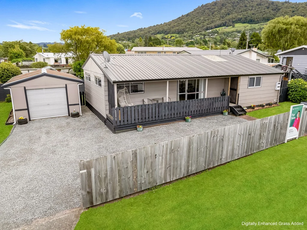 Mangakakahi 4房  Four Bed & Freehold on Lisa Cres!