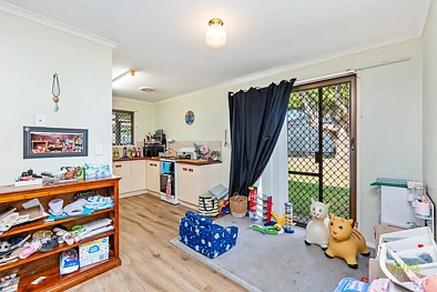33 Bruce Street, Torquay, QLD 4655, 3房, 1浴, House